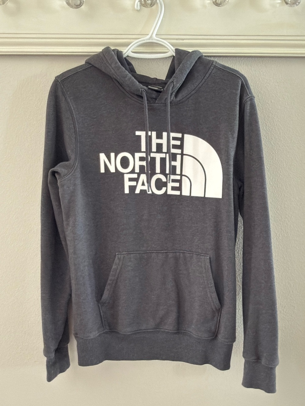 The North Face men’s half dome pullover hoodie size S